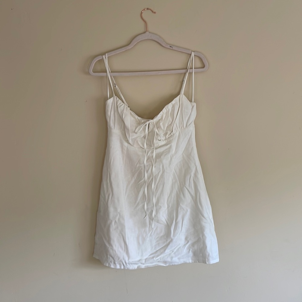 White Dresss